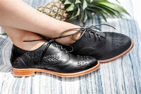 fake leather shoes for women